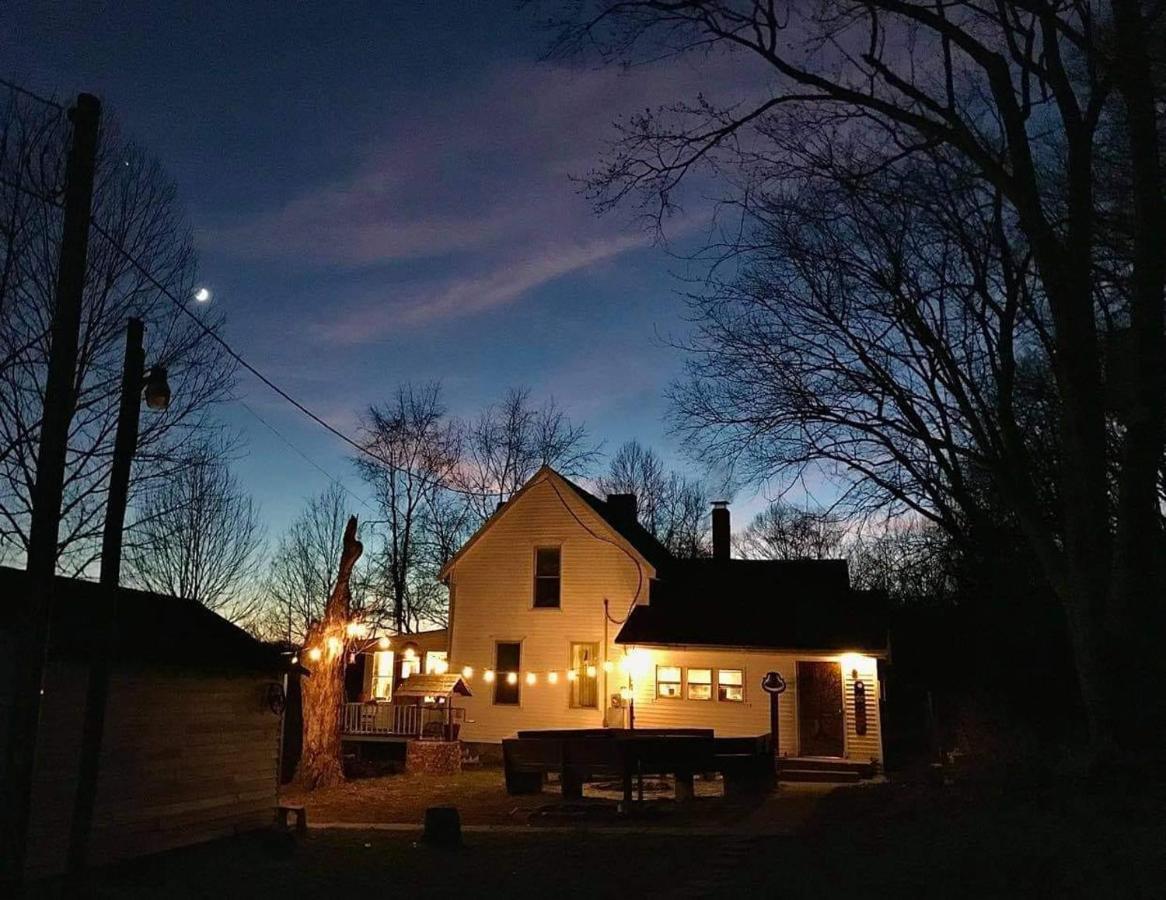 Lost River Hostel French Lick Exterior foto